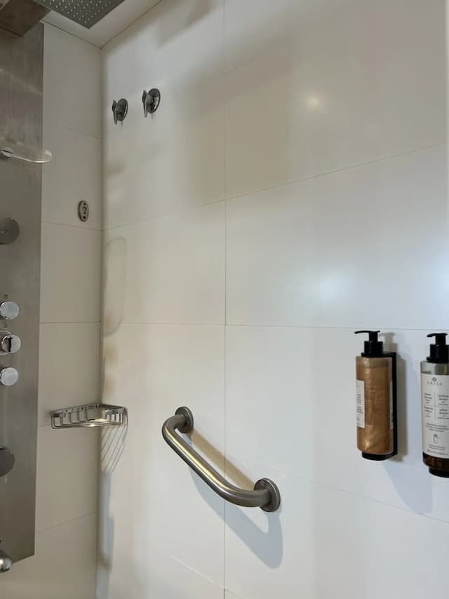 普拉特雅道爾酒店-高級雙人或雙床房-10