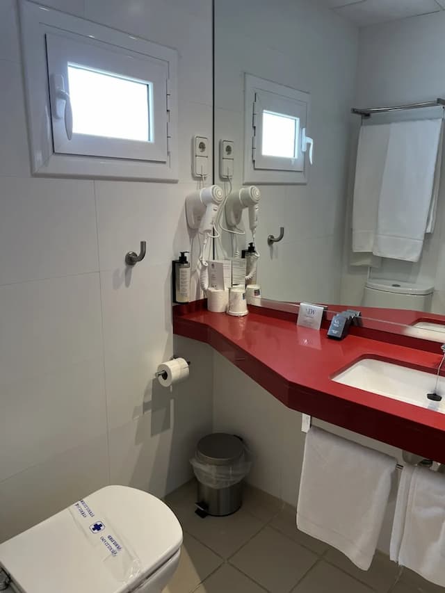 普拉特雅道爾酒店-高級雙人或雙床房-8