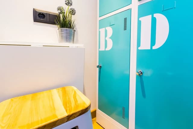 ファー ホーム ベルナベウ-共同ドミトリー 男女共用ドミトリー 共用バスルーム (Individual Bed )-3