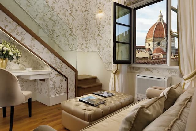 산 피렌체 스위트 & 스파-Suite Junior City View-1