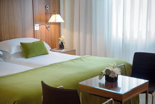 スターホテル アンダーソン-デラックス ダブルルーム-1