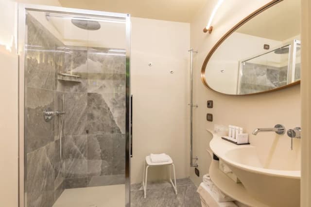 阿里斯頓飯店-高級雙人房單人入住, 1 張標準雙人床, 高層-9