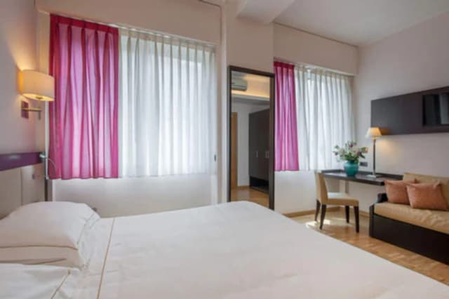 阿里斯頓飯店-經典三人房-14