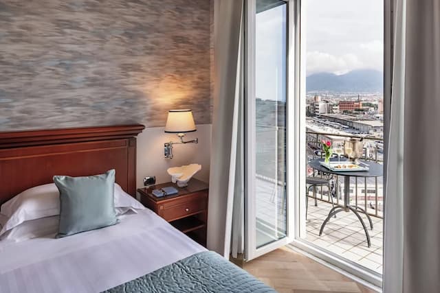 スターホテルズ テルミナス-スイート-8