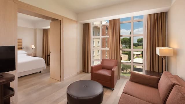 シェラトン ローマ パルコ デ メディチ-スーペリア ルーム シングルベッド 2 台 ガーデンビュー-3
