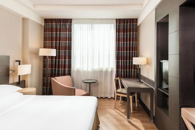 シェラトン ローマ パルコ デ メディチ-デラックス ルーム キングベッド 1 台 ガーデンビュー-3