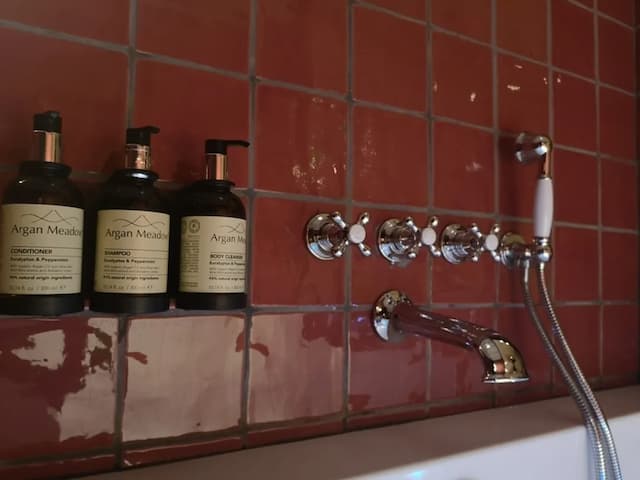 라 프랑카 트라베예르스 - 어른 전용-주니어 스위트, 온수 욕조-7