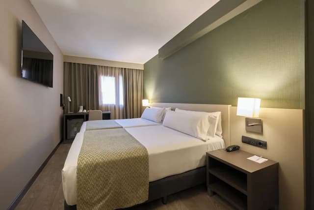 巴塞隆納加泰羅尼亞公園普泰克斯飯店-雙人房單人入住-1