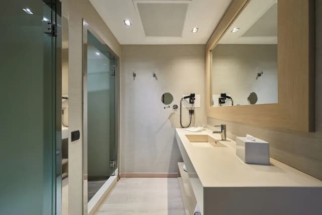 카탈로니아 사그라다 파밀리아-주니어 스위트 (Single Use)-5