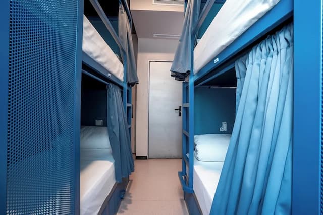 Ideal Youth Hostel-1 bed in 4-Bed Mixed Dormitory Room, with private bathroom-5