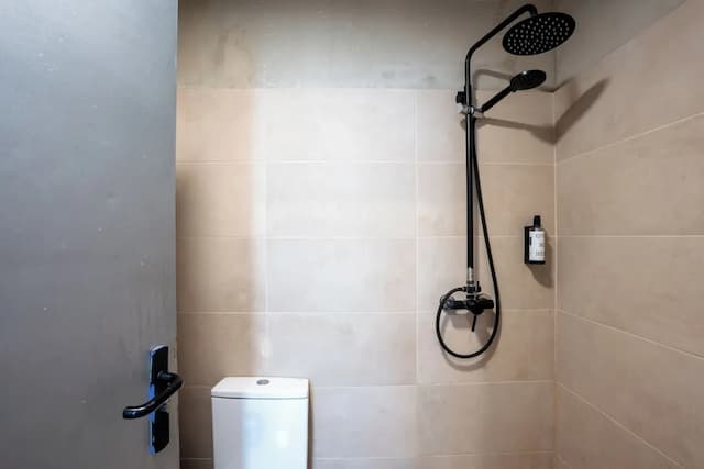 Ideal Youth Hostel-1 bed in 4-Bed Mixed Dormitory Room, with private bathroom-11