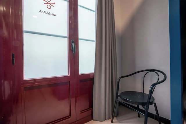 Ideal Youth Hostel-1 bed in 6-Bed Women-Only Dormitory Room, with bathroom-4