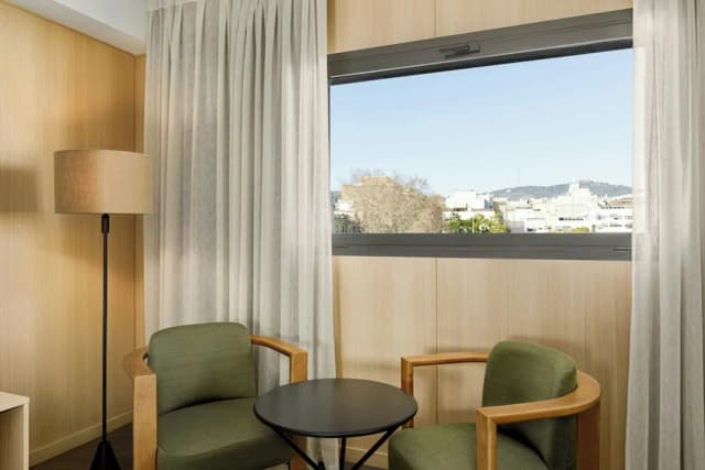 AC Hotel Sants by Marriott-Standard Room, 1 Queen Bed-3
