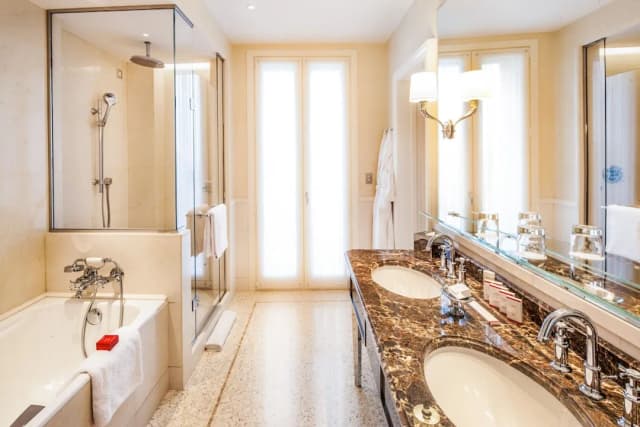 Palazzo Parigi Hotel & Grand Spa Milan-Junior Suite (Parigi)-4