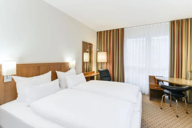 NH München Ost Conference Center-Standard Room-4