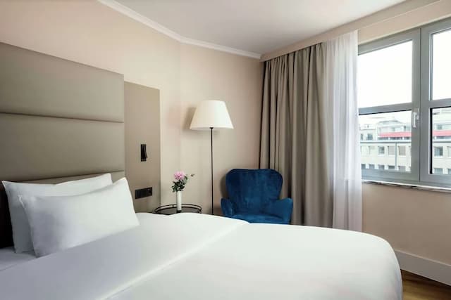 NH ベルリン クアフュルステンダム-スタンダード ルーム (Extra Bed 3 Adults)-1