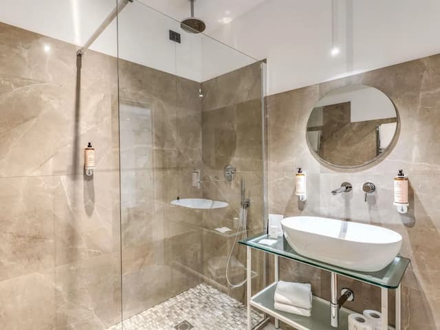 머큐어 로마 센트로 테르미니-슈피리어룸, 더블침대 1개 또는 싱글침대 2개-1