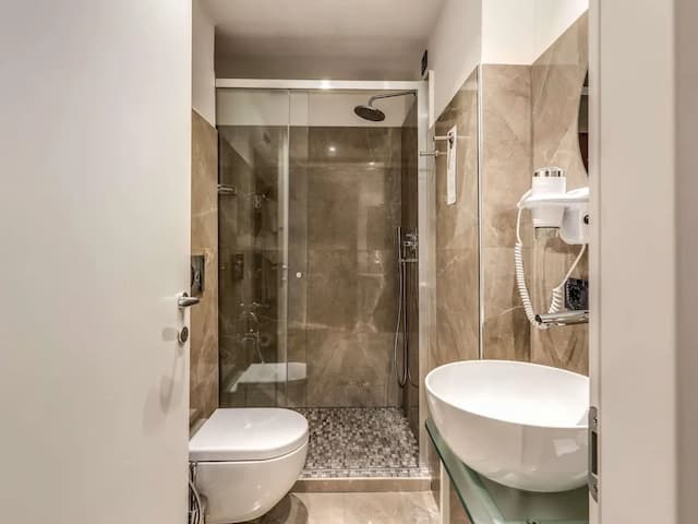 머큐어 로마 센트로 테르미니-스탠다드룸, 더블침대 1개 또는 싱글침대 2개 (Inner view)-4