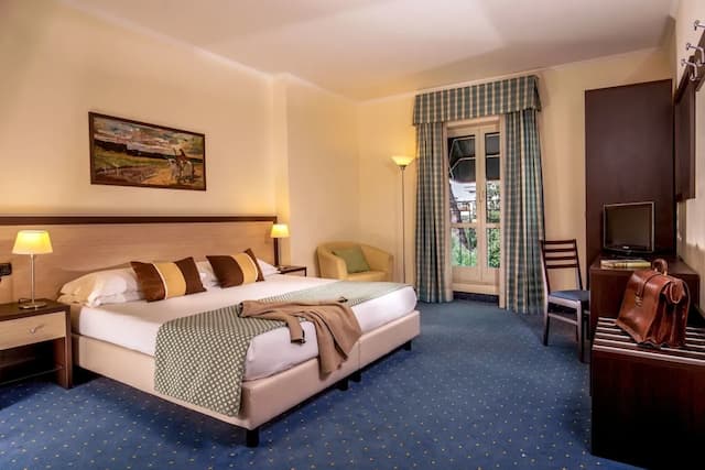 Resort La Rocchetta-Standard Double or Twin Room-1