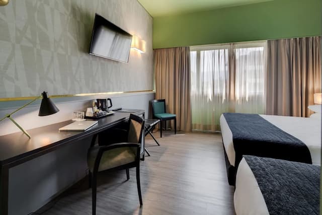 Best Western Plus CHC Florence-Classic Room, 2 Twin Beds-2