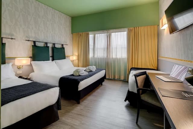 Best Western Plus CHC Florence-Executive Room, Multiple Beds-1