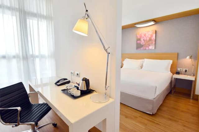 Hilton Garden Inn Milan North-Junior Suite, 2 Twin Beds, Accessible-10