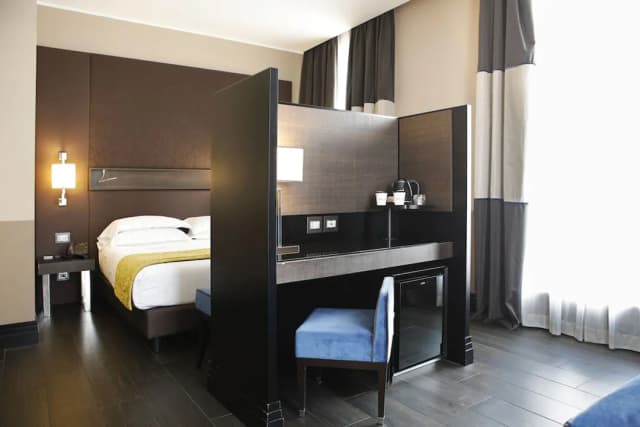 羅馬時代酒店-普通套房 (Quadrupla, Depandance)-5