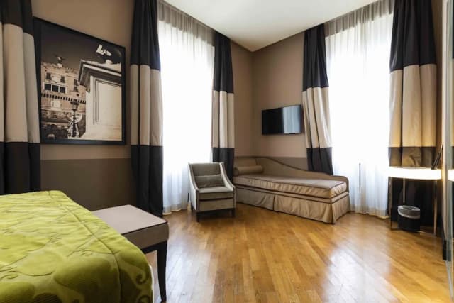 羅馬時代酒店-普通套房 (Quadrupla, Depandance)-2