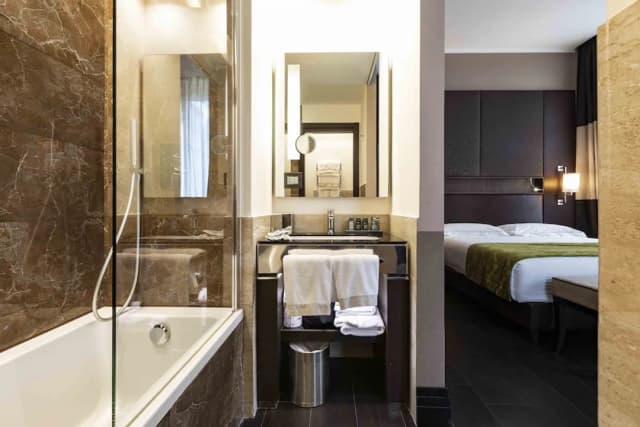 羅馬時代酒店-普通套房 (Quadrupla, Depandance)-7