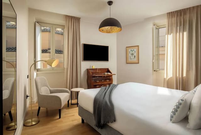 9Hotel Cesari-家庭四人房-4