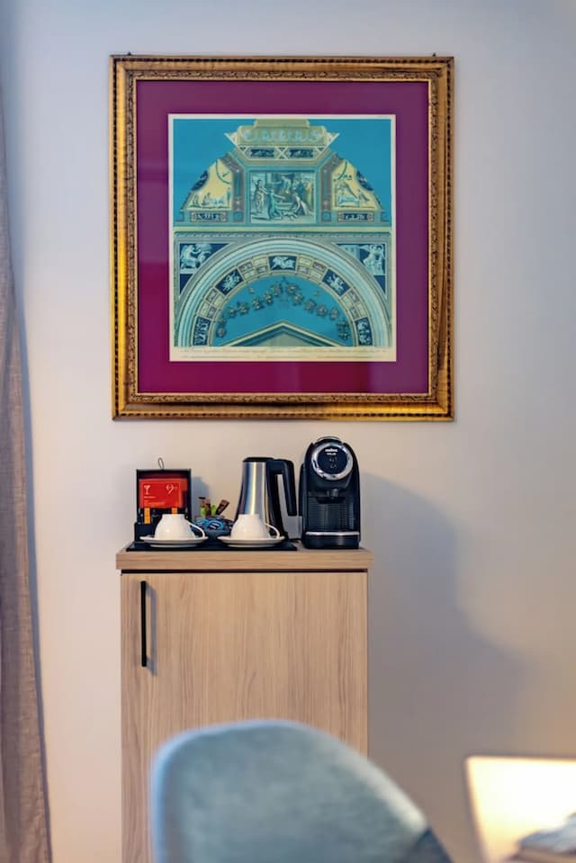 9Hotel Cesari-家庭三人房-4