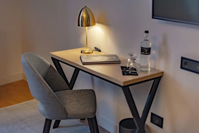 9Hotel Cesari-高级房-3