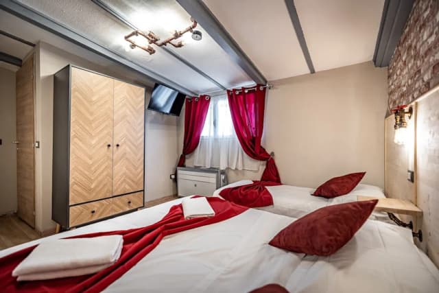 Hotel Veneto Firenze-Standard Triple Room, 1 Bedroom-11