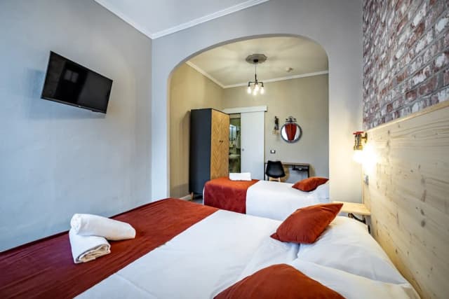Hotel Veneto Firenze-Standard Triple Room, 1 Bedroom-4