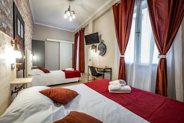 Hotel Veneto Firenze-Standard Triple Room, 1 Bedroom-6