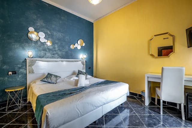 Hotel Veneto Firenze-Deluxe Quadruple Room, 1 Bedroom-1