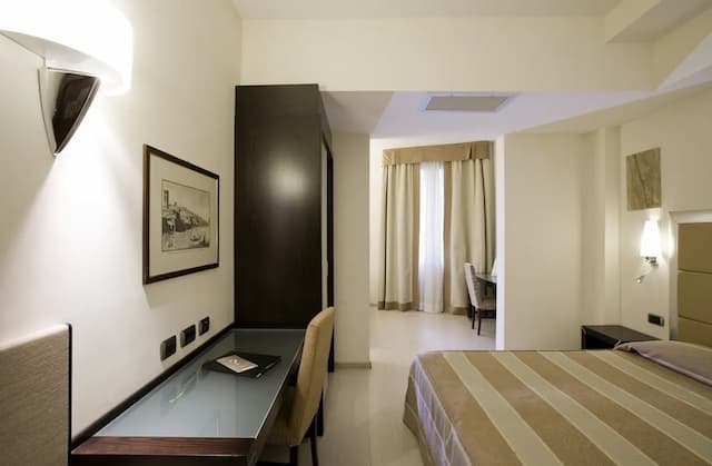 FH55 地中海大酒店-經典三人房-1