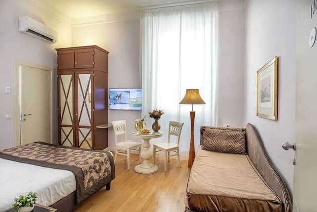 ブティック ホテル デル コルソ-クラシック トリプルルーム-5