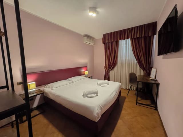 Hotel Santa Maura-基本四人房-3