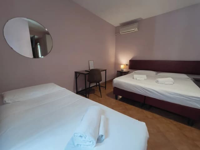 Hotel Santa Maura-基本四人房-1