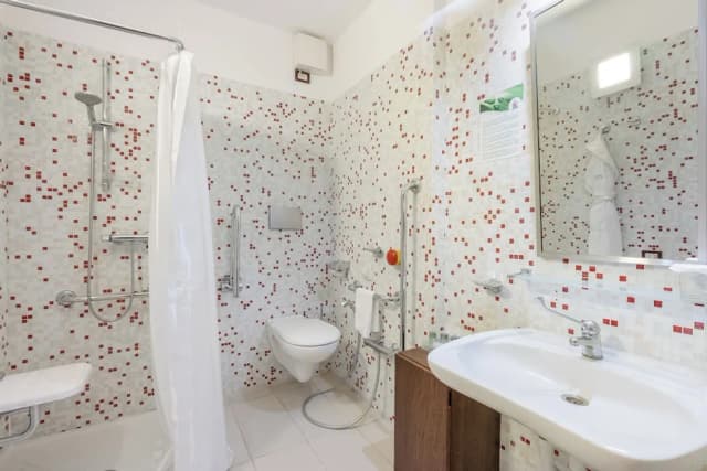 アート ホテル ナヴィッリ-シングルルーム-3