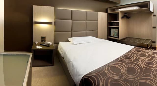 Soperga Hotel-高级单人房-1