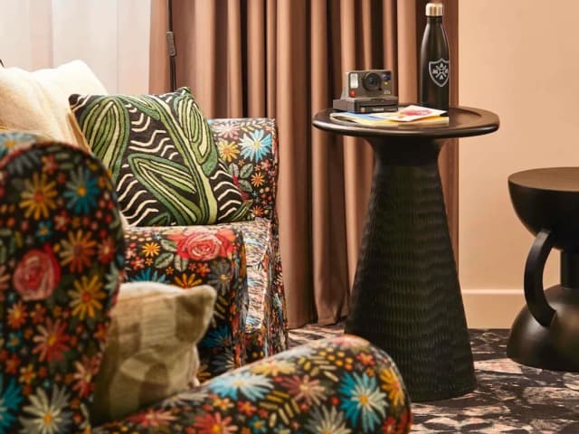 ママ シェルター ローマ-ルーム クイーンベッド 1 台 バルコニー (Large Mama)-5