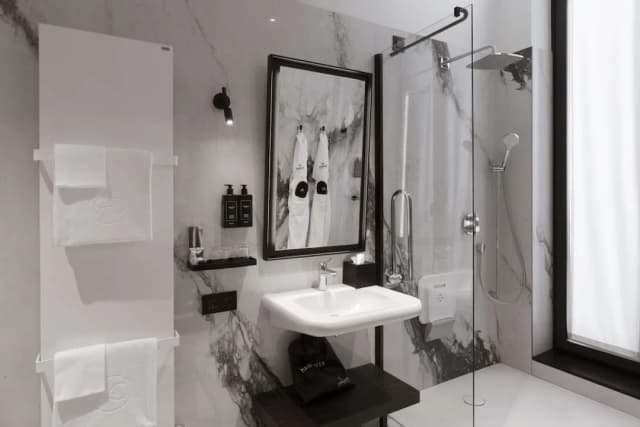 팔라초 투어링 클럽 밀란, 래디슨 컬렉션 호텔-프리미엄룸 (Collection)-7