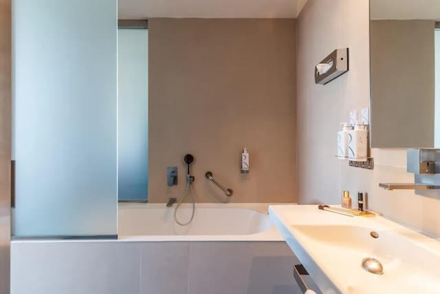 貝斯特韋斯特高級桑迪納皇家飯店-普通套房, 1 張特大雙人床, 露台, 城市景觀-12