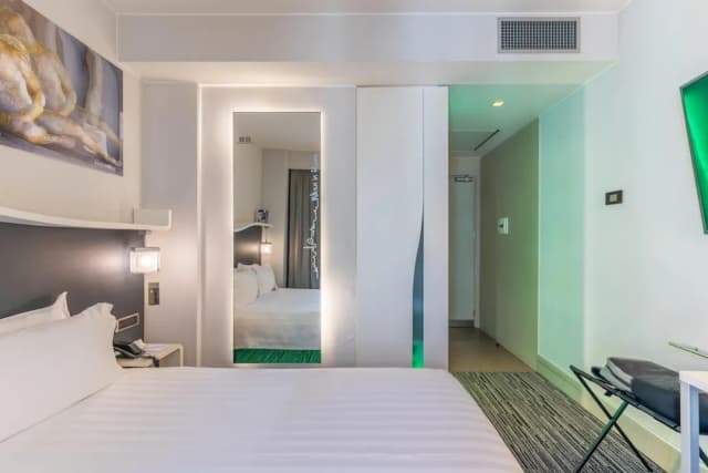 貝斯特韋斯特高級桑迪納皇家飯店-標準客房, 1 張標準雙人床 (Small Room;Bed is French Bed)-3