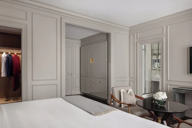 Portrait Firenze - Lungarno Collection-Studio (Portrait)-3