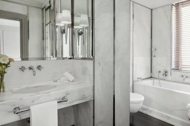 Portrait Firenze - Lungarno Collection-Studio (Portrait)-4