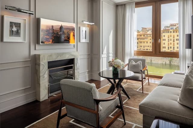 Portrait Firenze - Lungarno Collection-Suite, River View (Prestige)-2