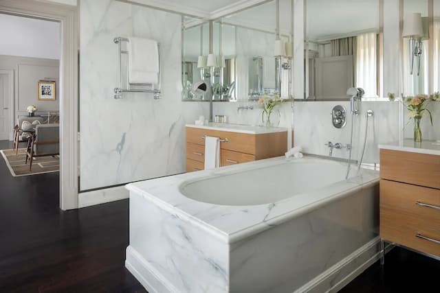 Portrait Firenze - Lungarno Collection-Suite (Timeless)-3